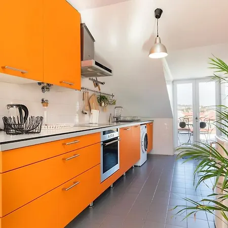 Terrace & River View Retreat Appartamento