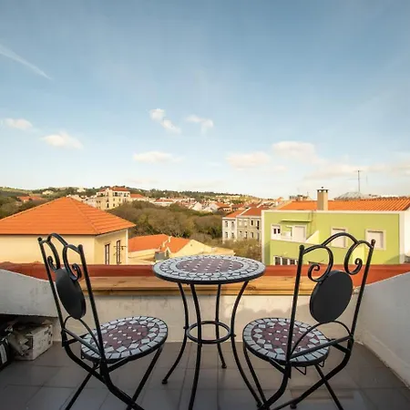 Terrace & River View Retreat Apartment Lisbon
